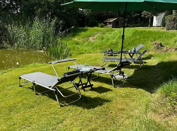 Of Oasis - Indoorpool, Sauna, Naturteich Surwold