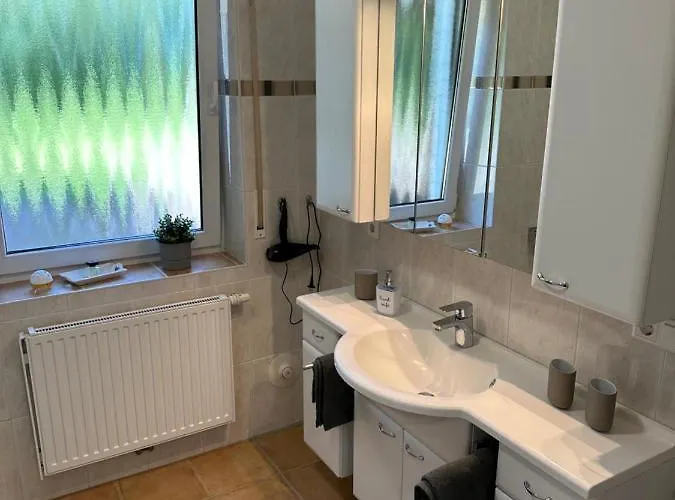 Of Oasis - Indoorpool, Sauna, Naturteich